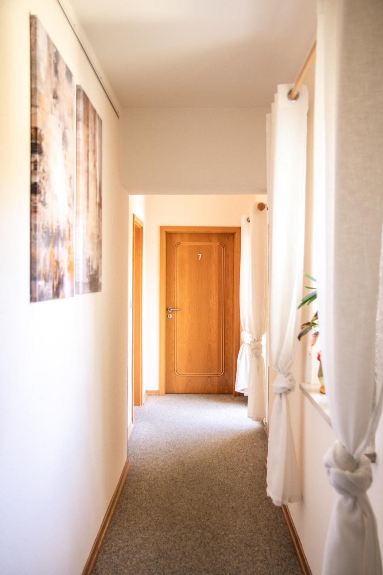 Wuermtalhof Pension & Wirtshaus Мюнхен Экстерьер фото