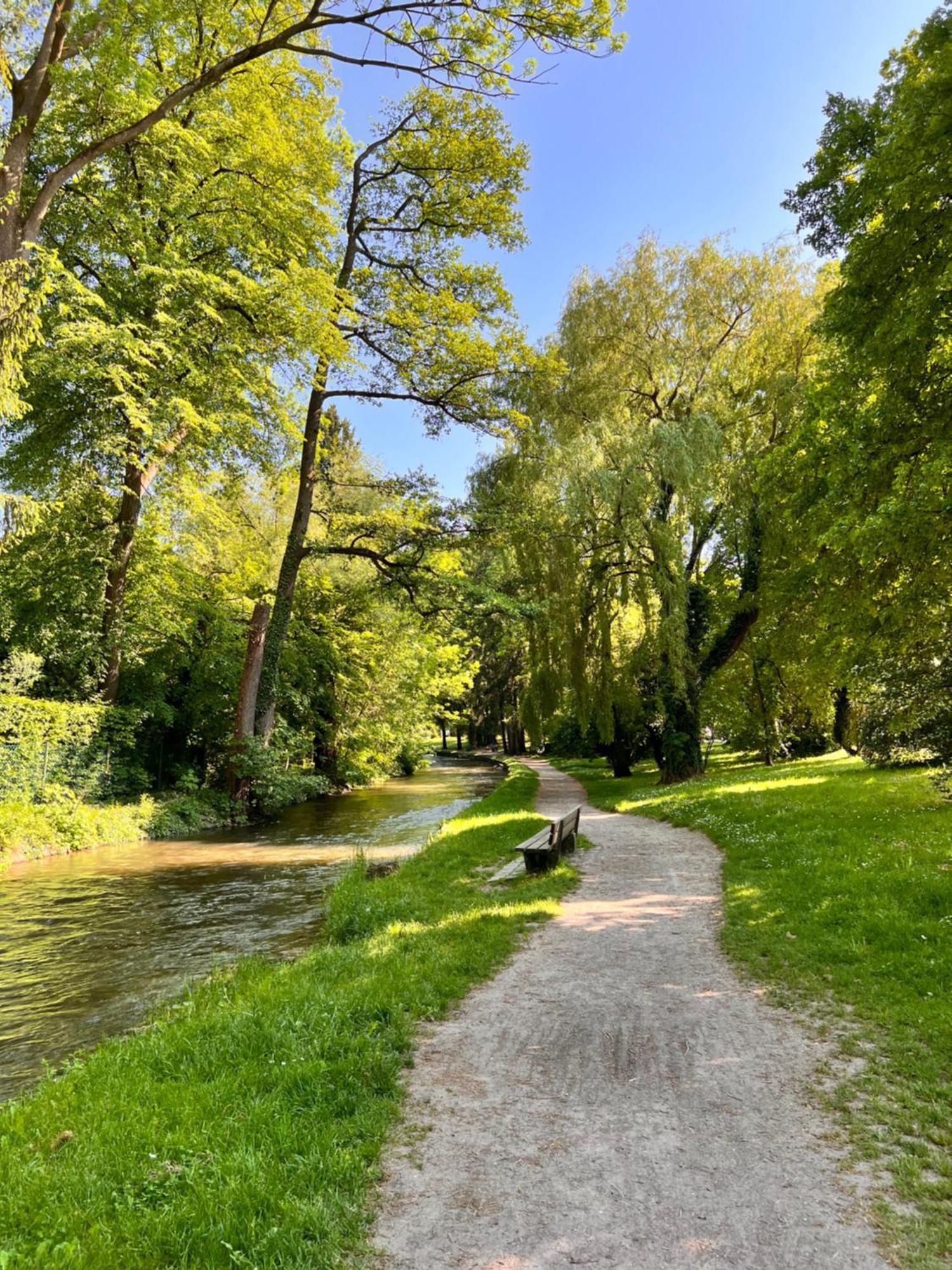 Wuermtalhof Pension & Wirtshaus Мюнхен Экстерьер фото
